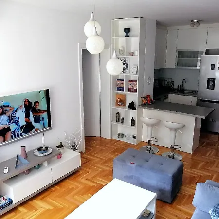 Modern Apartman *